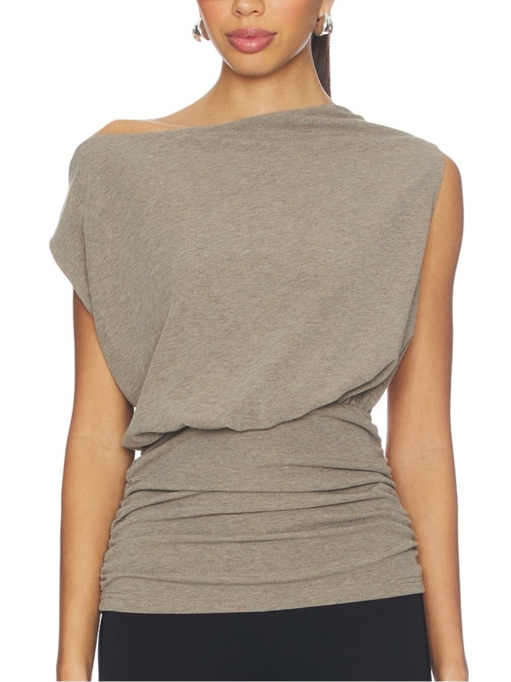 Superdown • Cecilia Top in Grey - Picture 2 of 5